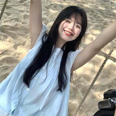 早餐时女歌迷快闪